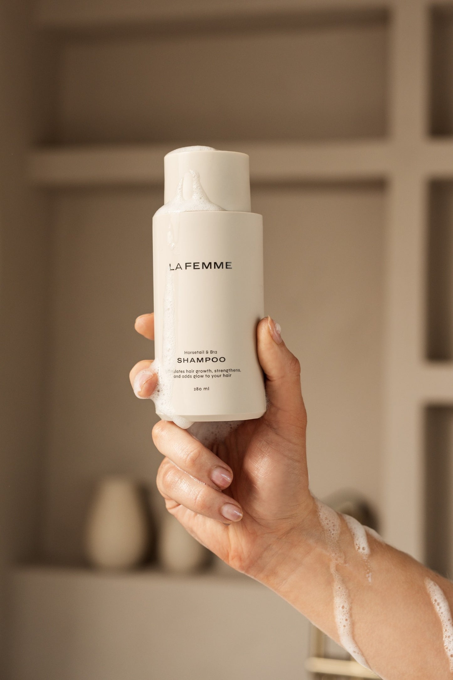 HORSETAIL AND B12 SHAMPOO